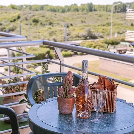 Cozy Family With Private Parking Just 150m From The Apartment